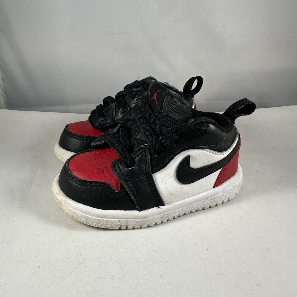 Nike Air Jordan Retro 1 Low Red Black White Size 5C Athletic DR9747-161